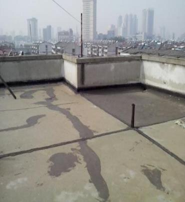 修武漏水维修 楼顶漏水是什么原因，楼顶漏水维修方法是什么?